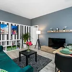 Apartment Deluxe Old Town By Renters