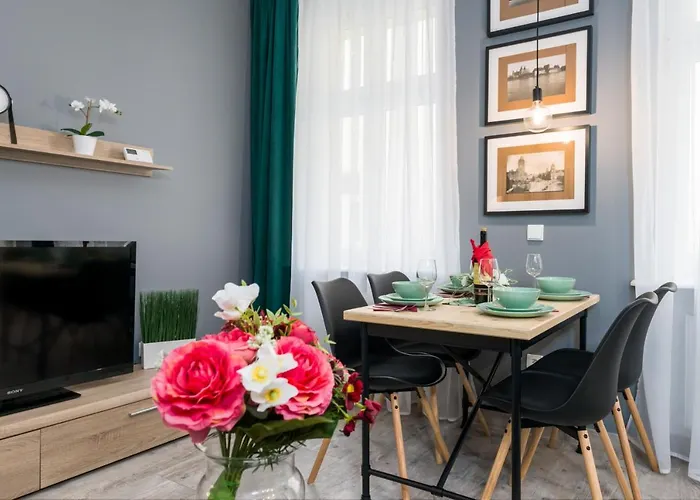 דירה Deluxe Old Town By Renters