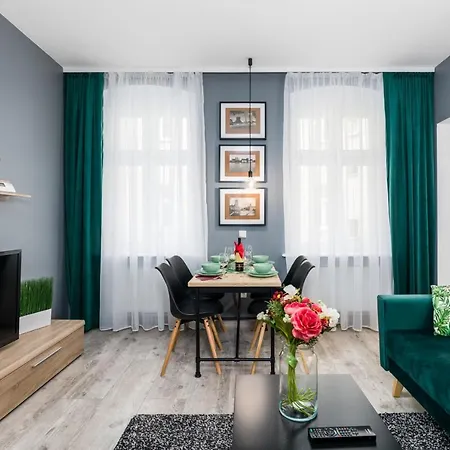 Deluxe Old Town By Renters Poznan