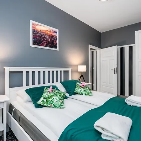 Apartman Deluxe Old Town By Renters